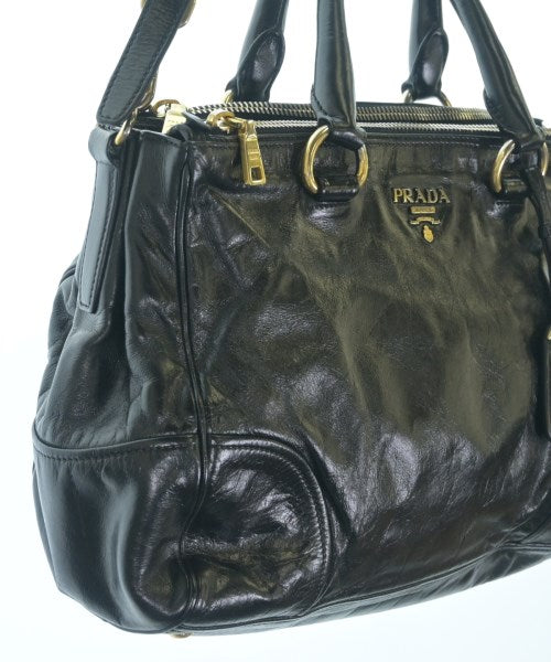 PRADA กระเป๋าถือ