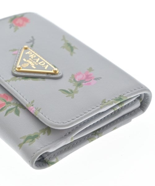 PRADA กระเป๋าสตางค์/กระเป๋าใส่เหรียญ