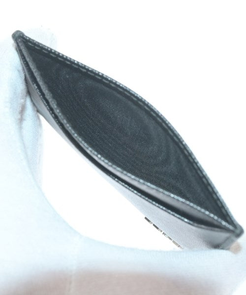 PRADA กล่องใส่บัตร