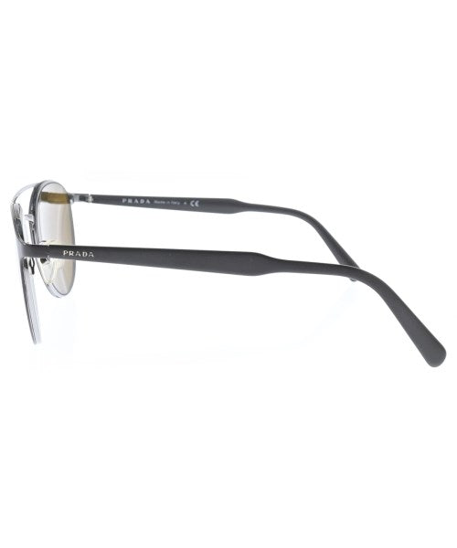 PRADA แว่นกันแดด