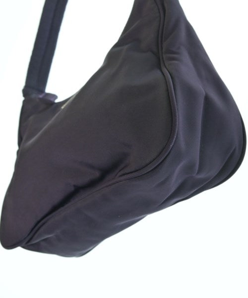 PRADA กระเป๋าถือ