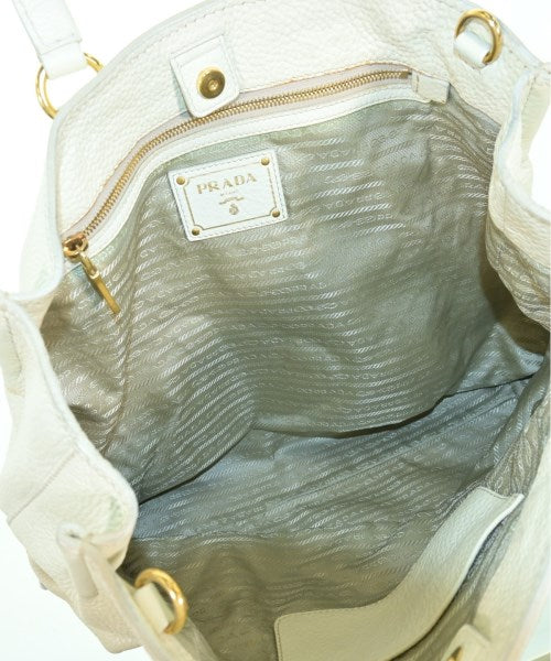 PRADA กระเป๋าถือ