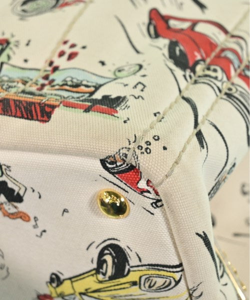 PRADA กระเป๋าถือ