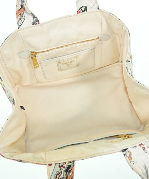 PRADA กระเป๋าถือ