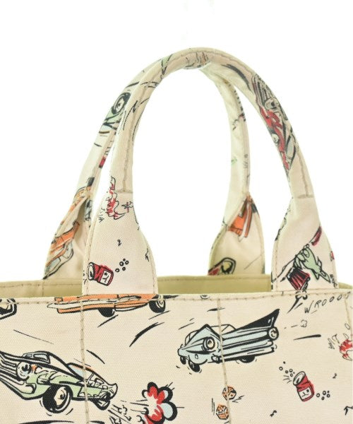 PRADA กระเป๋าถือ