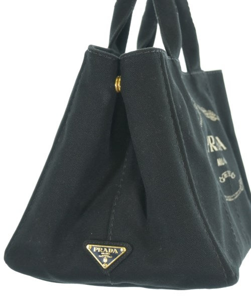 PRADA กระเป๋าถือขนาดใหญ่