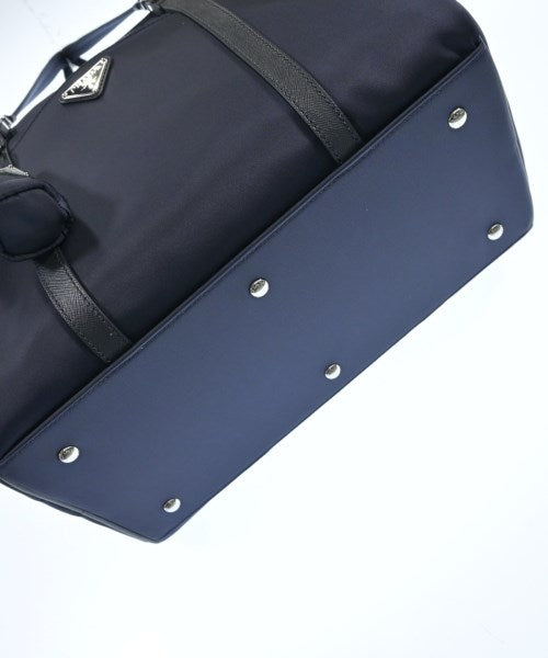 PRADA กระเป๋าใส่อุปกรณ์ขนาดใหญ่