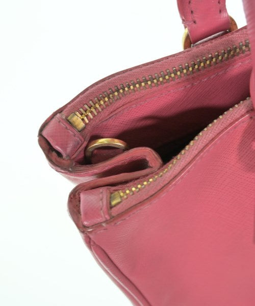 PRADA กระเป๋าถือ