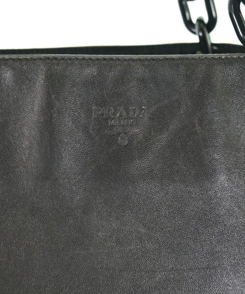 PRADA กระเป๋าถือขนาดใหญ่