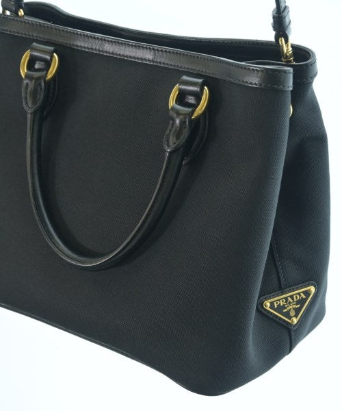 PRADA กระเป๋าถือ