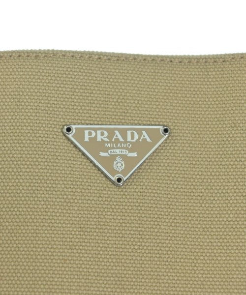 PRADA กระเป๋าถือ