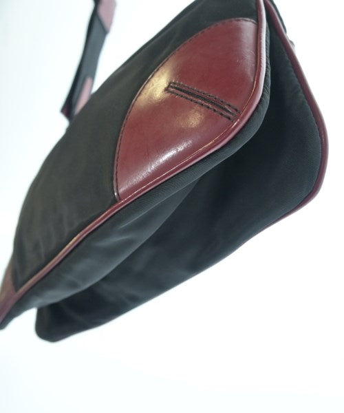 PRADA กระเป๋าสะพาย