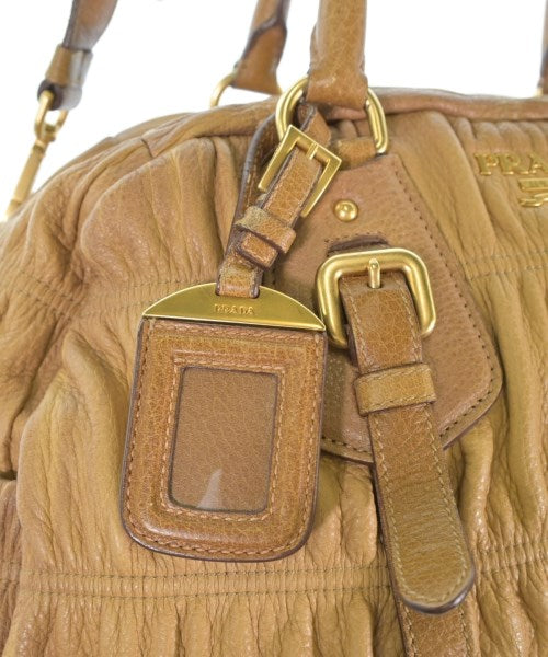 PRADA กระเป๋าถือขนาดใหญ่