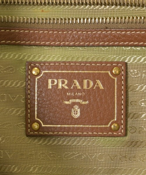 PRADA กระเป๋าถือ