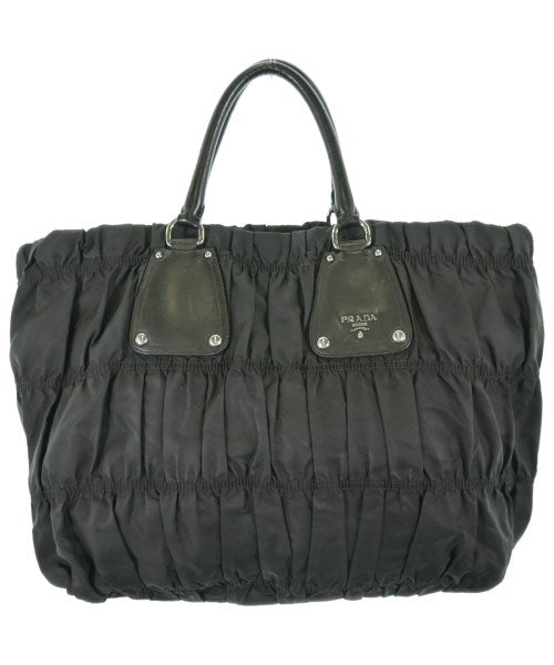 PRADA กระเป๋าถือ