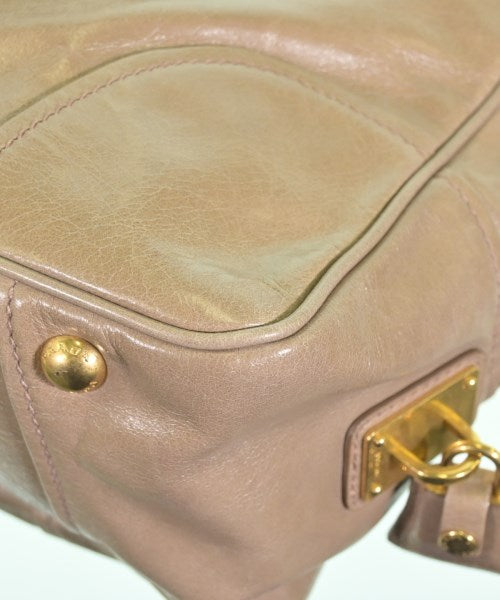 PRADA กระเป๋าถือ