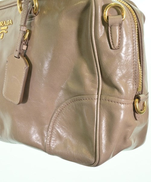 PRADA กระเป๋าถือ