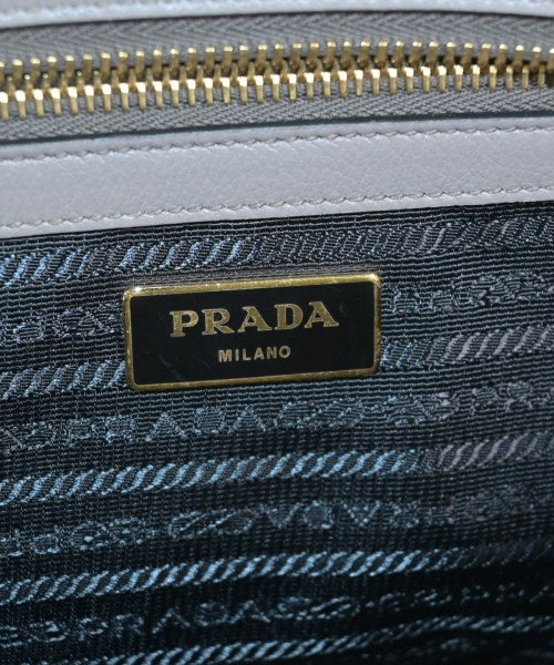 PRADA กระเป๋าถือ