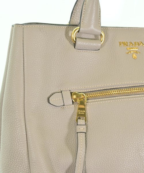 PRADA กระเป๋าถือ