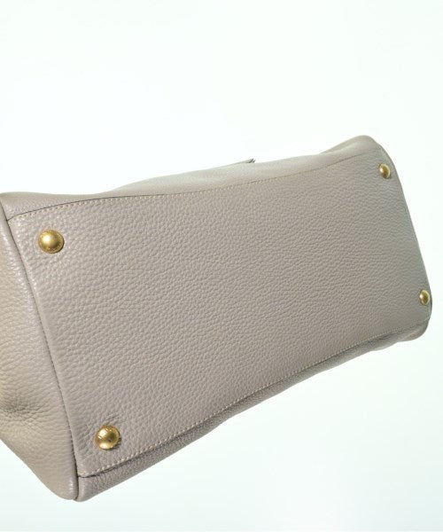 PRADA กระเป๋าถือ