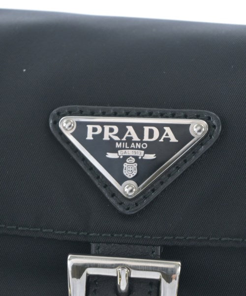 PRADA กระเป๋า อื่น