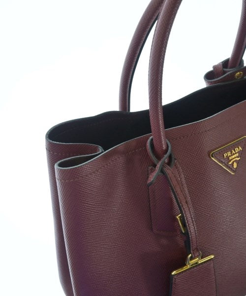 PRADA กระเป๋าถือ