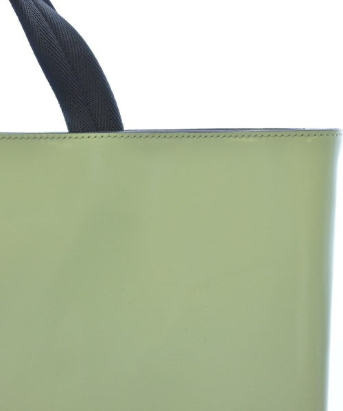 PRADA กระเป๋าถือขนาดใหญ่