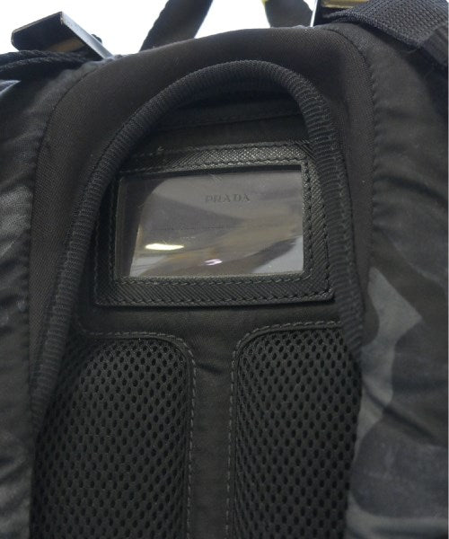PRADA เป้สะพายหลัง