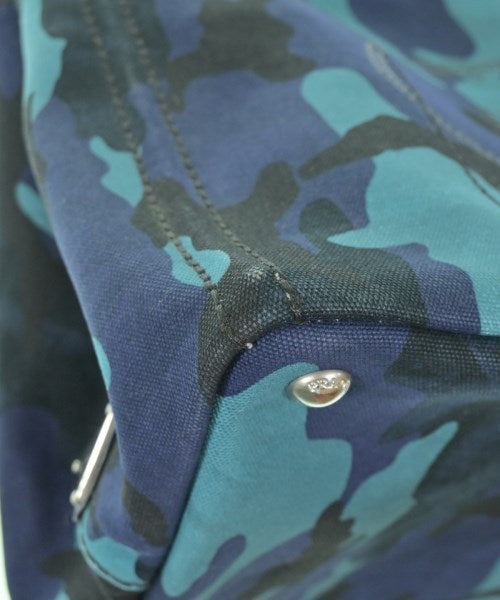 PRADA กระเป๋าถือขนาดใหญ่