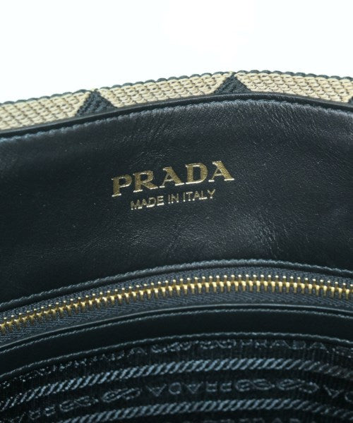 PRADA กระเป๋าถือขนาดใหญ่