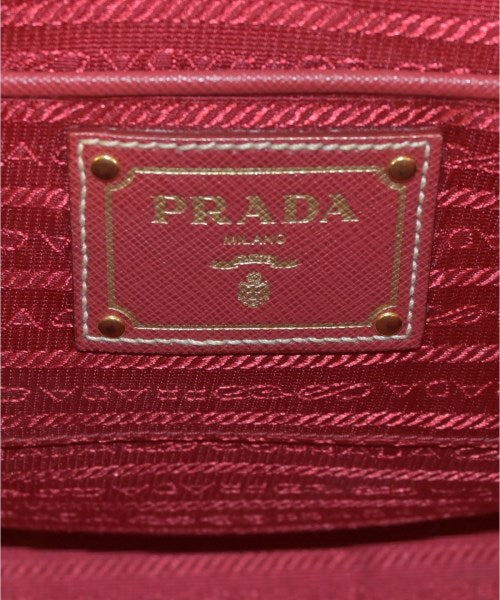 PRADA กระเป๋าถือ