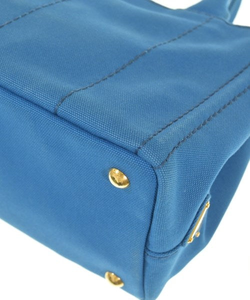 PRADA กระเป๋าถือขนาดใหญ่