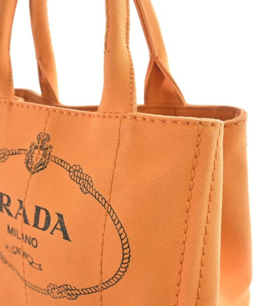 PRADA กระเป๋าถือขนาดใหญ่