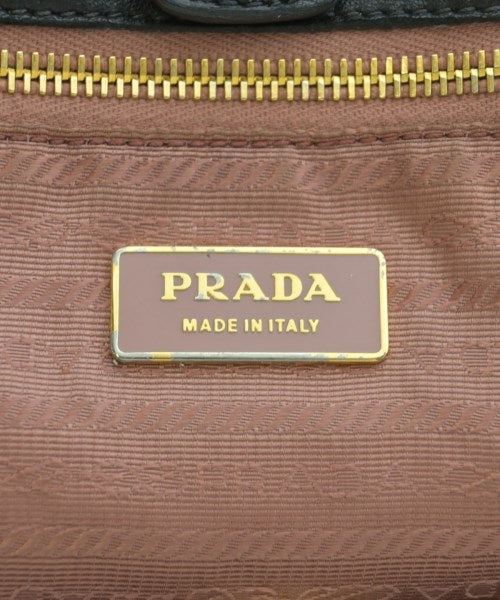 PRADA กระเป๋าถือ
