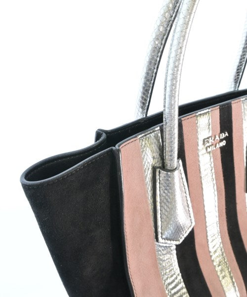 PRADA กระเป๋าถือ