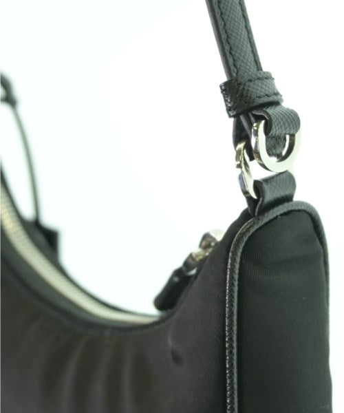 PRADA กระเป๋าถือ