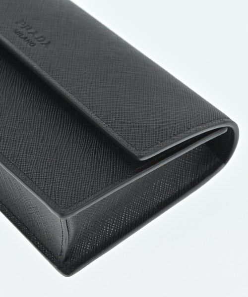 PRADA กระเป๋า อื่น