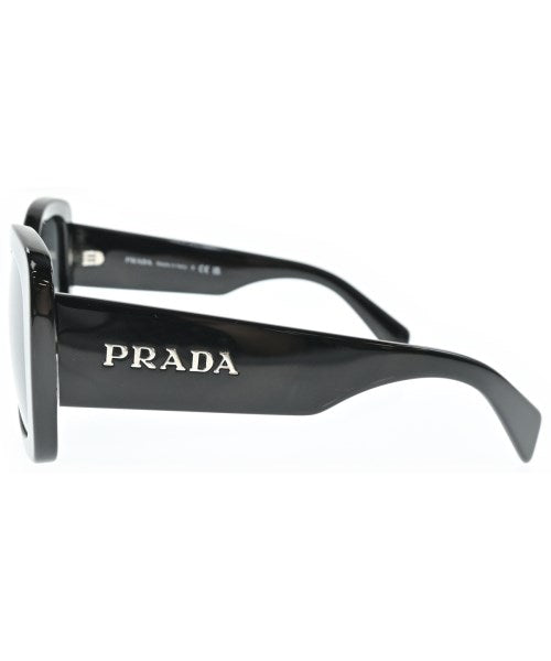 PRADA แว่นกันแดด