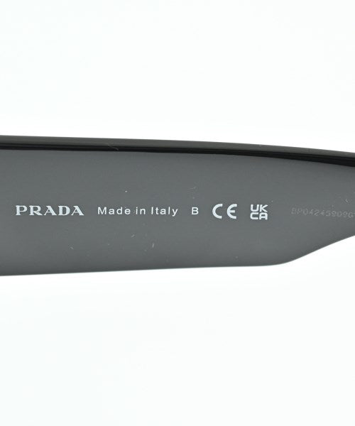 PRADA แว่นกันแดด