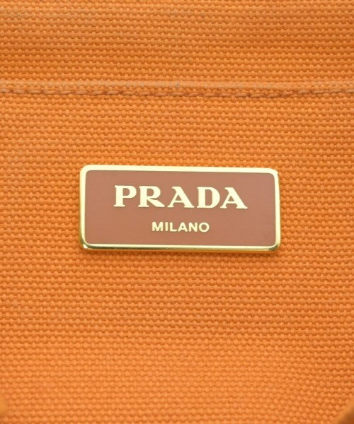 PRADA กระเป๋าถือขนาดใหญ่