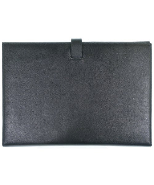 PRADA คลัตช์