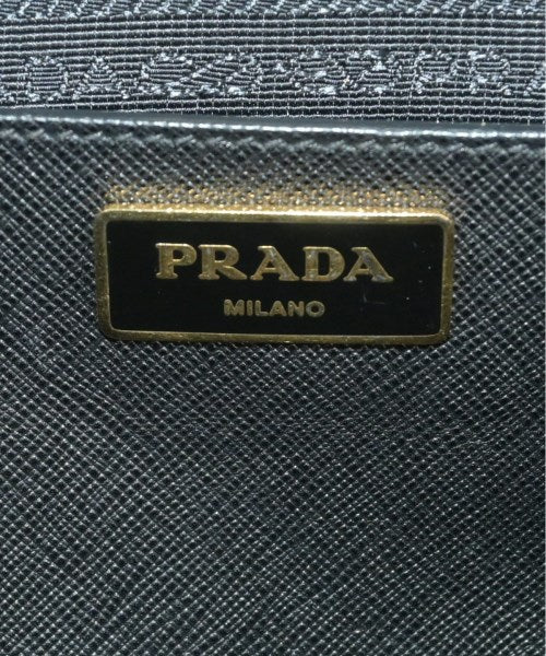 PRADA กระเป๋าถือ