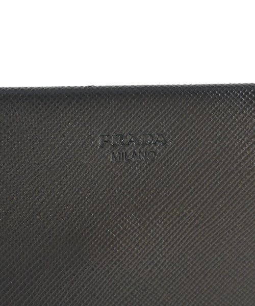PRADA คลัตช์