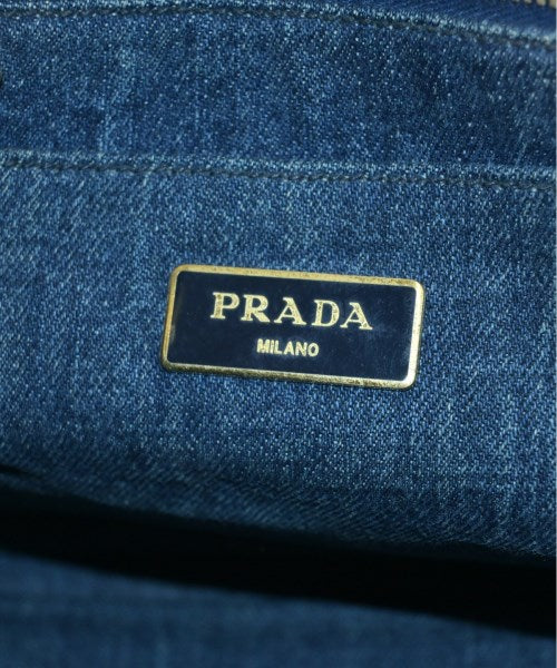 PRADA กระเป๋าถือขนาดใหญ่