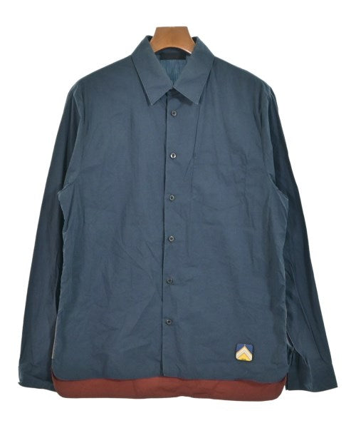 PRADA เสื้อลำลอง