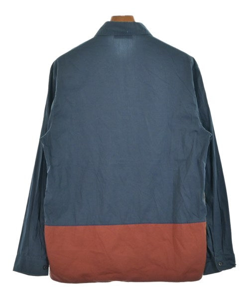 PRADA เสื้อลำลอง