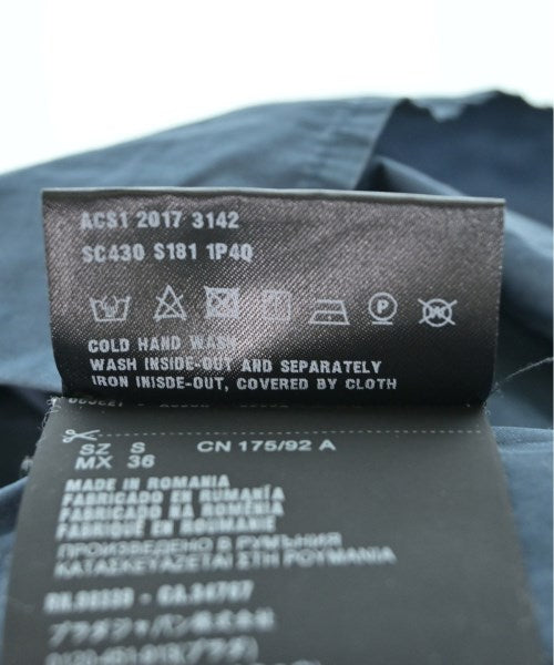 PRADA เสื้อลำลอง