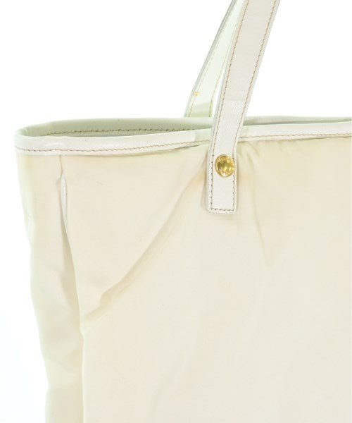 PRADA กระเป๋าถือขนาดใหญ่