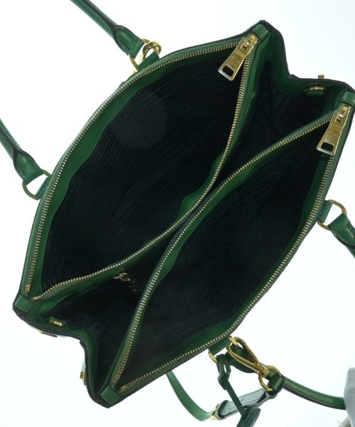 PRADA กระเป๋า อื่น