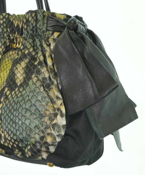 PRADA กระเป๋าถือ